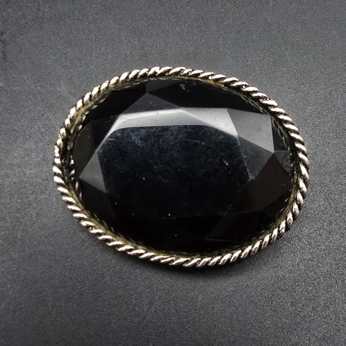 Arthur Pepper Black Faceted Glass Brooch Art Oval Silver Tone Vintage Jewelry